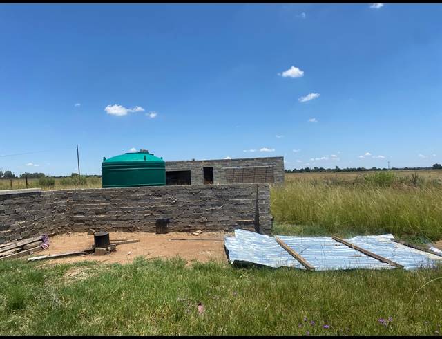 2 BEDROOM FREESTANDING FOR SALE IN NANESCOL
